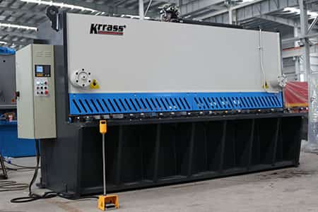 Máy cắt tôn thủy lực Nc Krass QC12K-4x4000